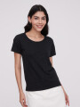 Remera Quri Negro