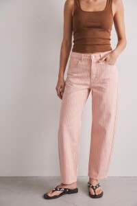 Jean Barrel Baggy Rosa