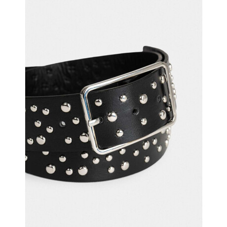 Cinturón Con Tachas Negro