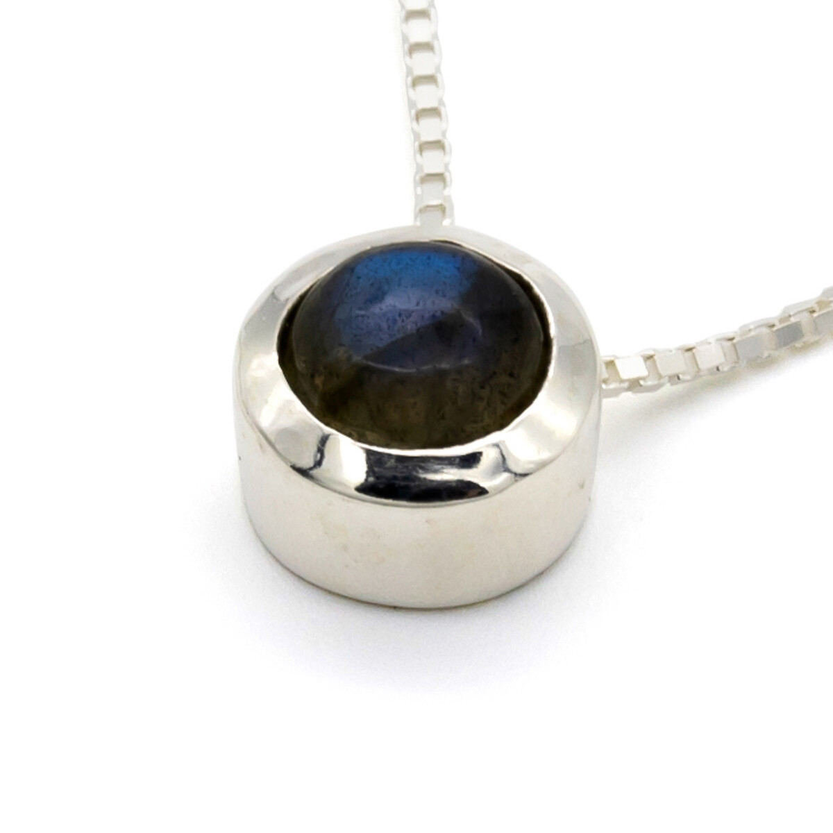 Punto de luz con labradorita y plata 925. 