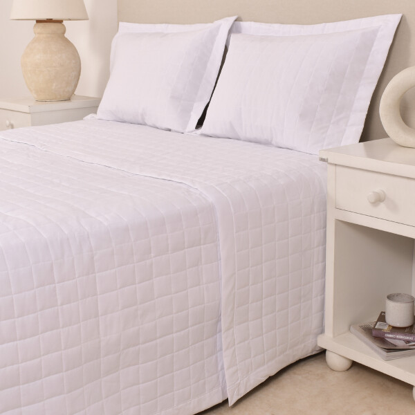 Cubrecama Basic Blanco 180 x 240 cm