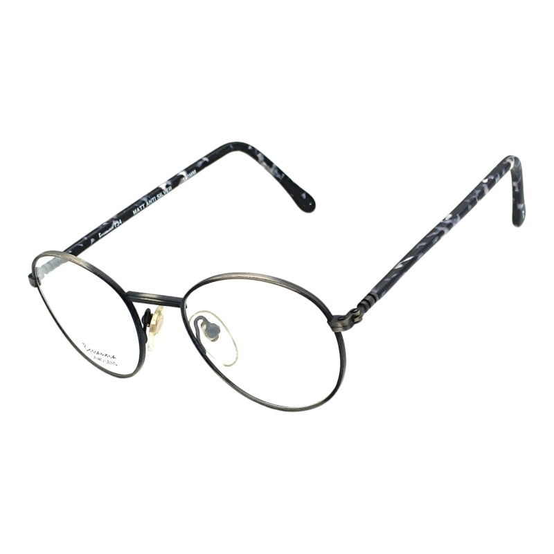 EQ073420 negrouniforme