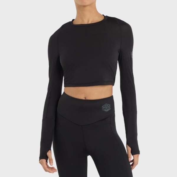 TOP PRO TRAINING CROPPED LS Umbro Mujer 002