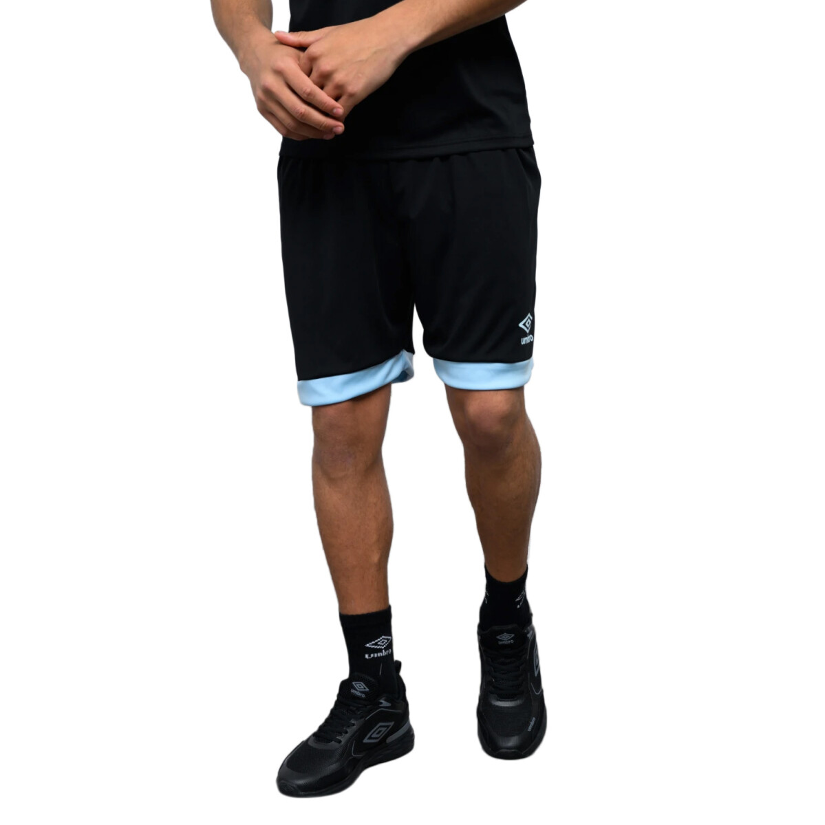 Short de Hombre Umbro S Futbol - Negro - Celeste 