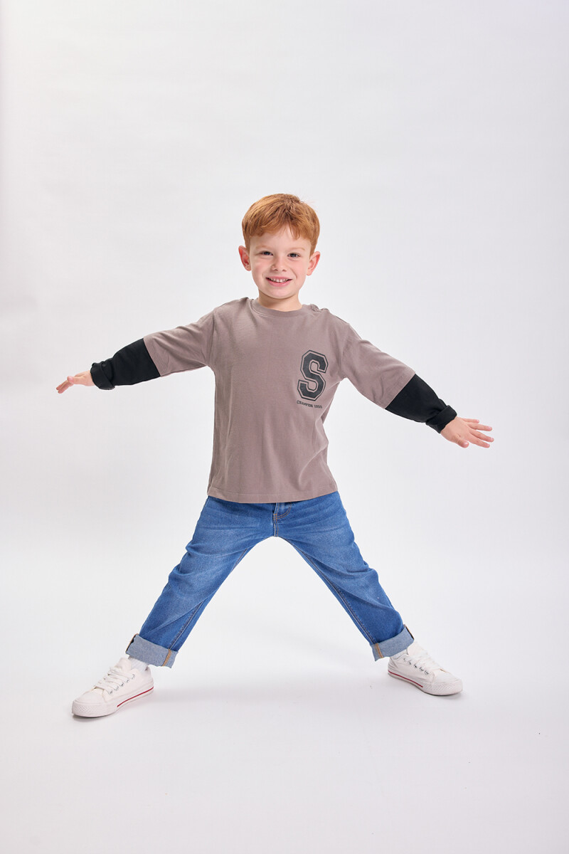 Remera doble manga Crudo
