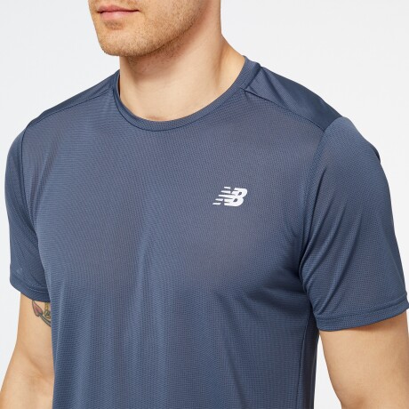 Remera New Balance de hombre - ACCELERATE - MT23222THN GREY