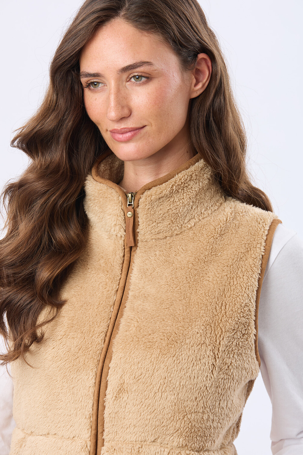CHALECO SHERPA SUAVE Tostado