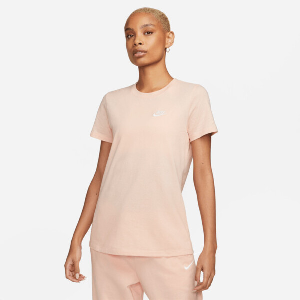 Remera Nike de Mujer Sportsware - DN2393-800 Rosado