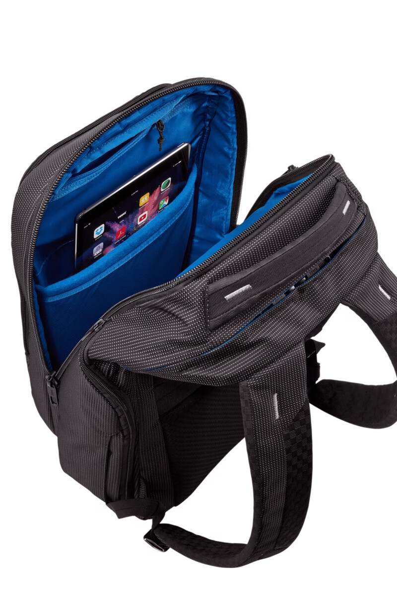 Thule Crossover 2 - Dress Blue Thule Crossover 2 - Dress Blue