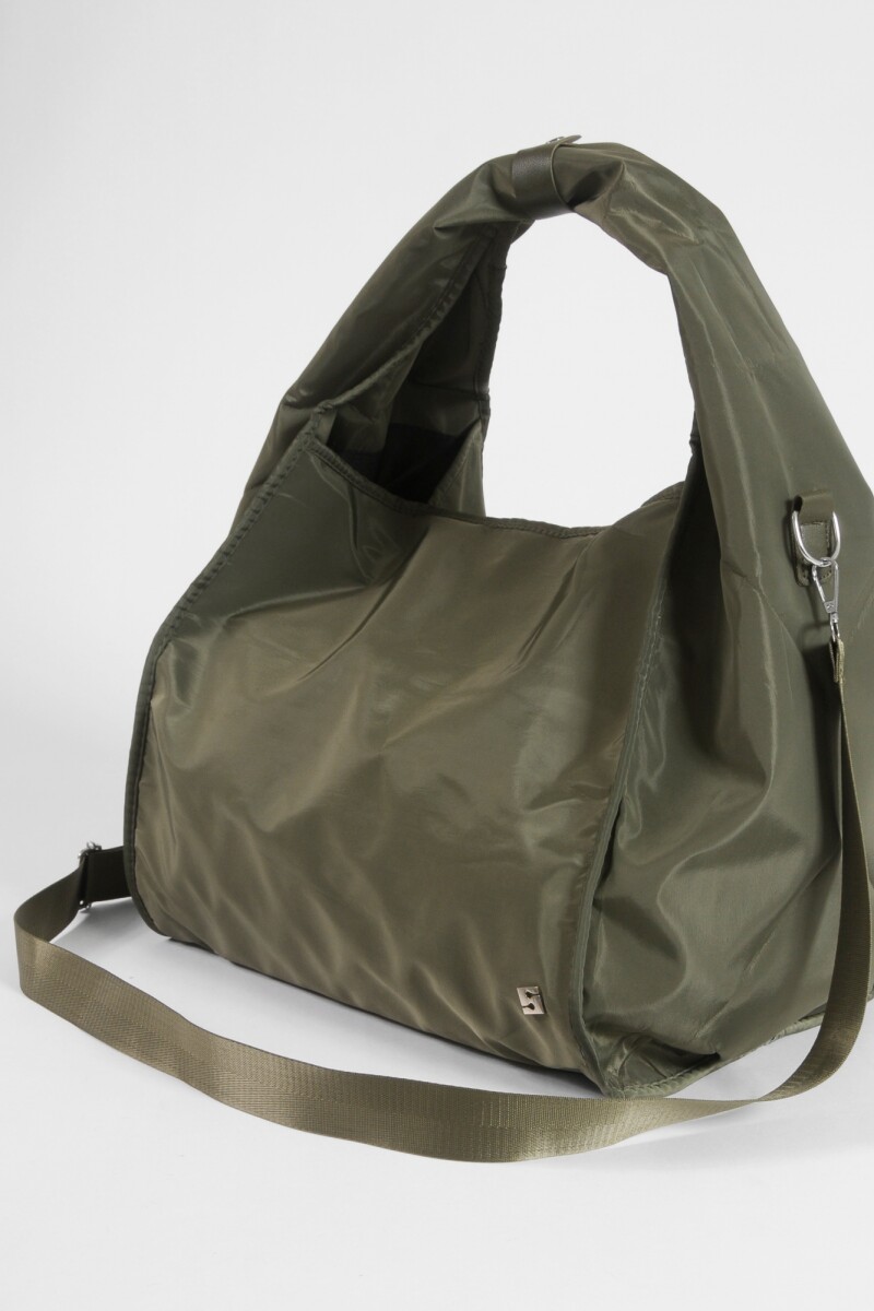 Shopper oversize con correa regulable verde