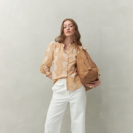 CAMISA ARABESCO Caramelo