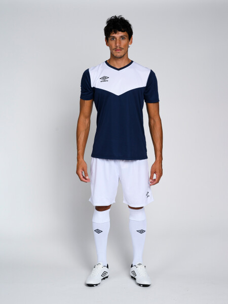 Equipo de futbol express Umbro Hombre V19
