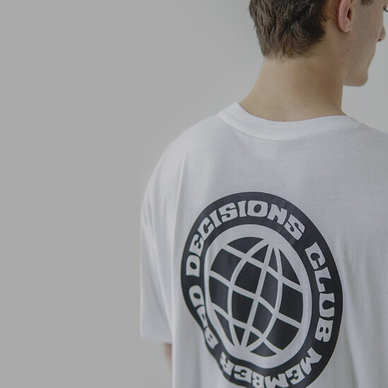 Remera Pulau Bad Decisions Blanco