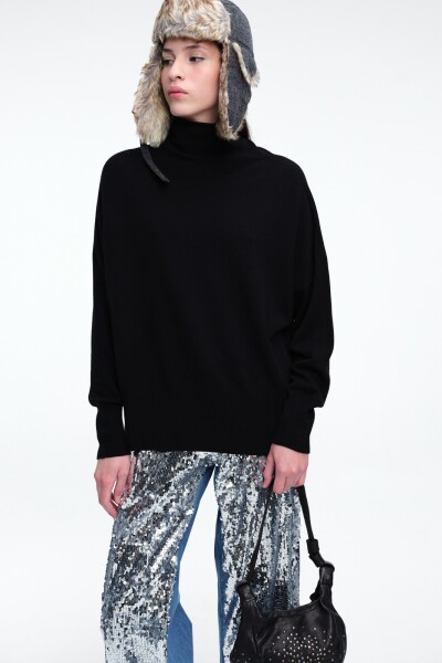 SWEATER CUELLO Negro