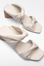 SANDALIA TACÓN Beige