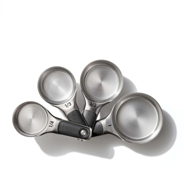 Juego De 4 Tazas Medidoras Magnetizadas OXO Juego De 4 Tazas Medidoras Magnetizadas OXO