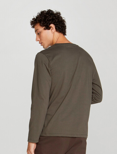 CAMISETA BÁSICA MASCULINA MANGA LARGA SUPER COTTON VERDE MUSGO