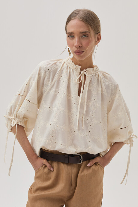Blusa Zoe Crudo