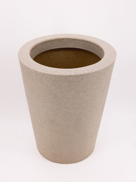 MACETERO CONO CONCRETO GRIS