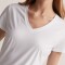 Remera escote v dama Blanca