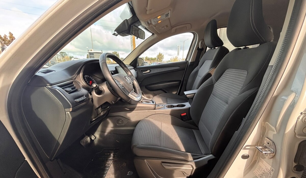 Renault Arkana 1.3 E-Tech Hybrid Intens - 2023 (Patente 2026 paga) Renault Arkana 1.3 E-Tech Hybrid Intens - 2023 (Patente 2026 paga)
