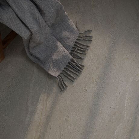 Porcelanato gris mate Tipo Piedra 80.5x140Cm piso pared GRIS