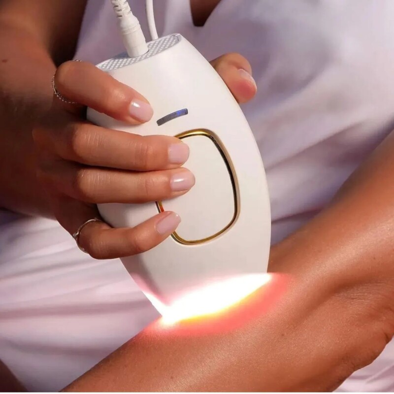 Depiladora láser IPL portátil con 5 niveles de intensidad Depiladora láser IPL portátil con 5 niveles de intensidad
