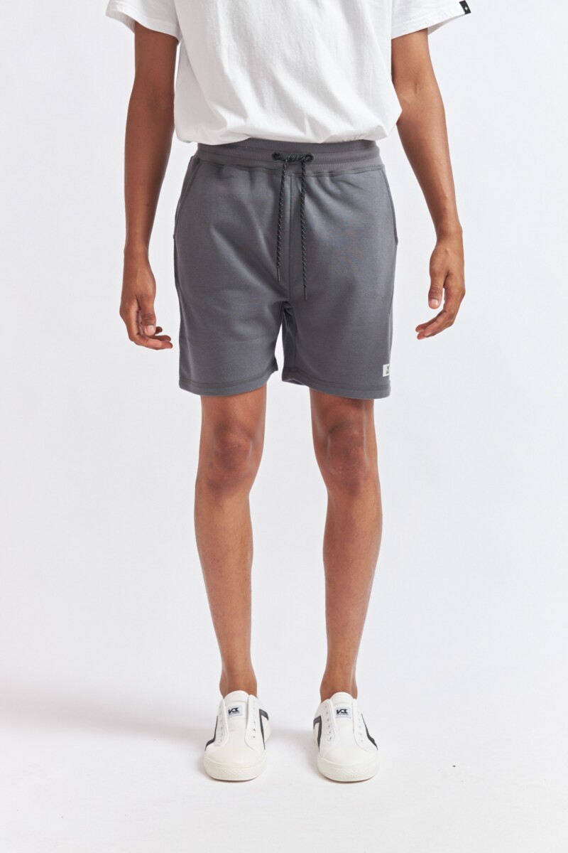 SHORT SEBASTIÁN - GRIS PLOMO 