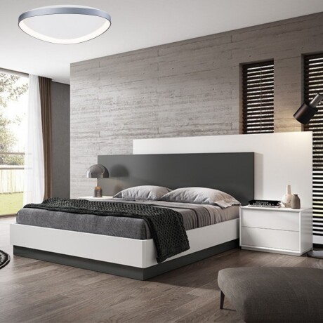 Plafón LED, Diseño triangular, Dimerizable 48W 65CM PLATA