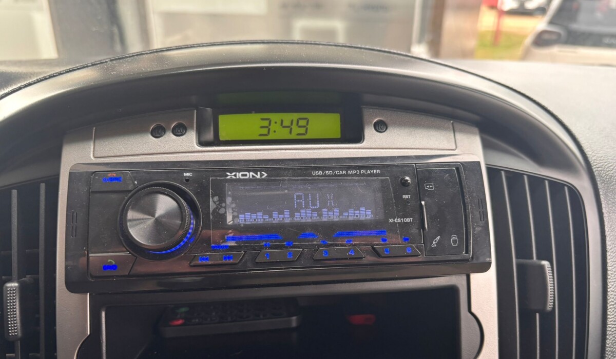 Hyundai H1 12 Plz MiniBus GLS Diesel - 2014 Hyundai H1 12 Plz MiniBus GLS Diesel - 2014