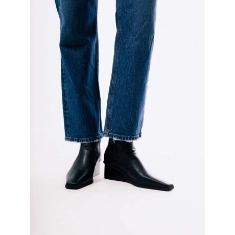 Bota Cornil Black