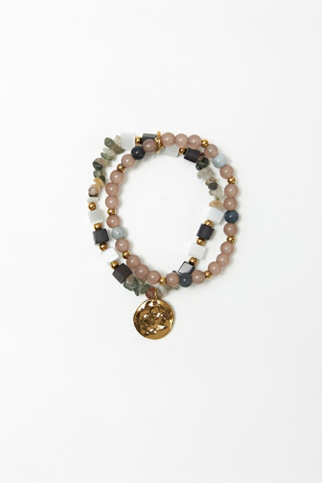 Pulsera piedras naturales con dije acero dorado