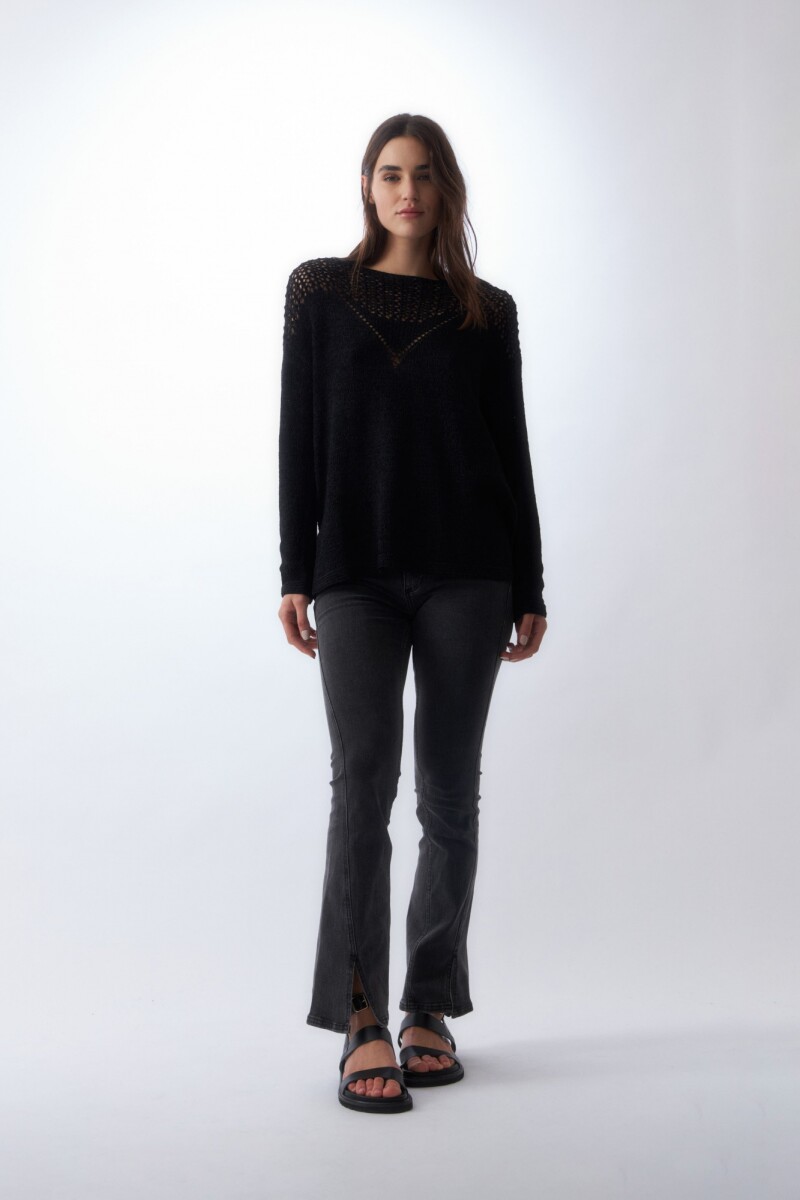 Sweater cinta escote bote calado negro