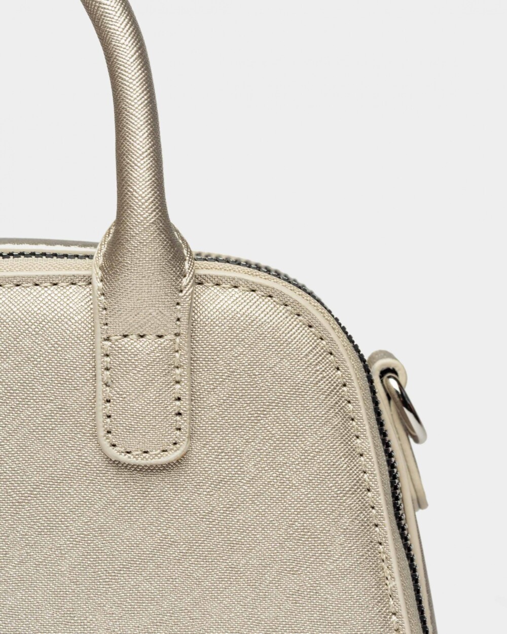 Cartera de mano New Penny en efecto cuero saffiano Metalizado