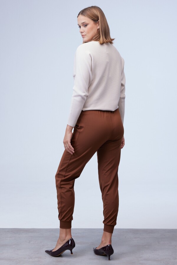 Pantalón Jogger TOSTADO