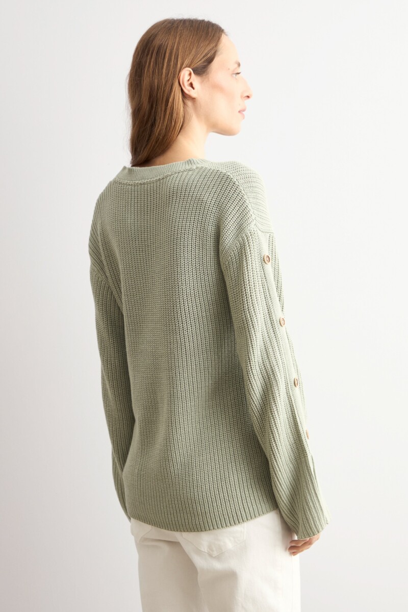 Sweater con botones verde pastel