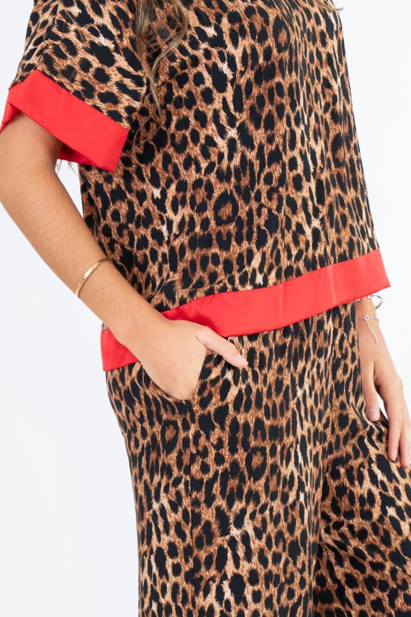 Blusa combinada Leopardo