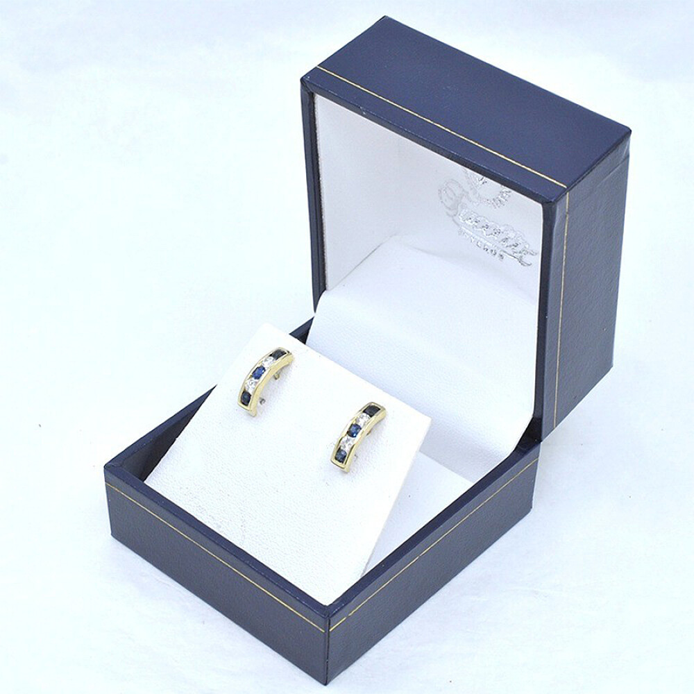 Caravanas En Oro 18K Blanco Y Brillantes Caravanas En Oro 18K Blanco Y Brillantes