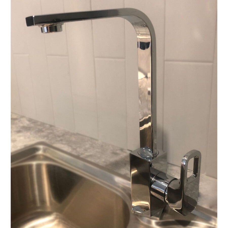 Grifería de Cocina Monocomando Pico Recto Cromada Línea Ausstin Grifería de Cocina Monocomando Pico Recto Cromada Línea Ausstin