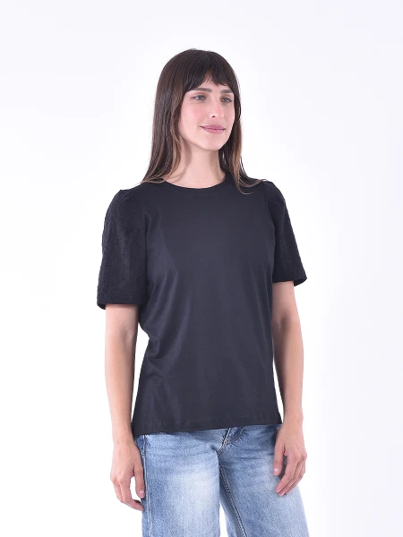 REMERA CIRALI NEGRO