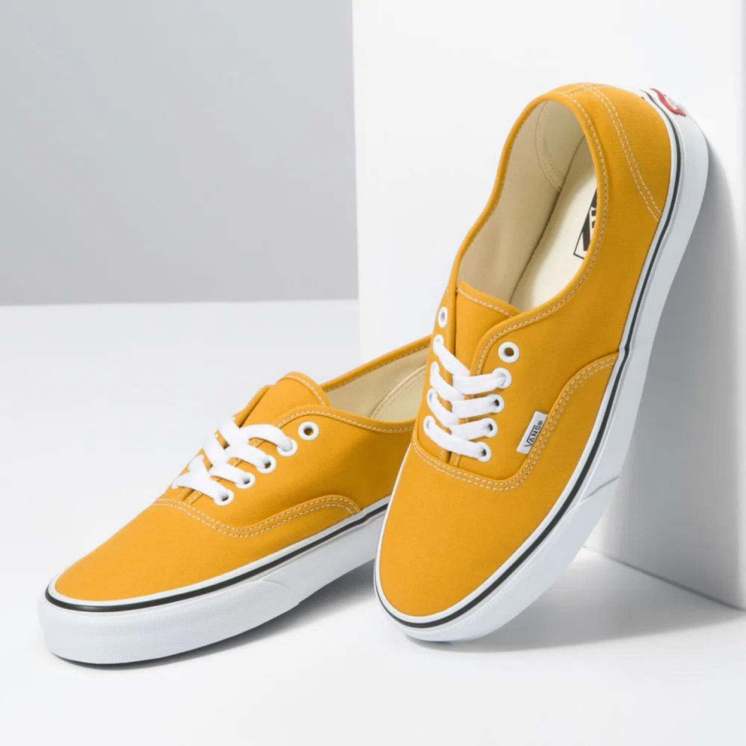 Authentic Unisex Inbox