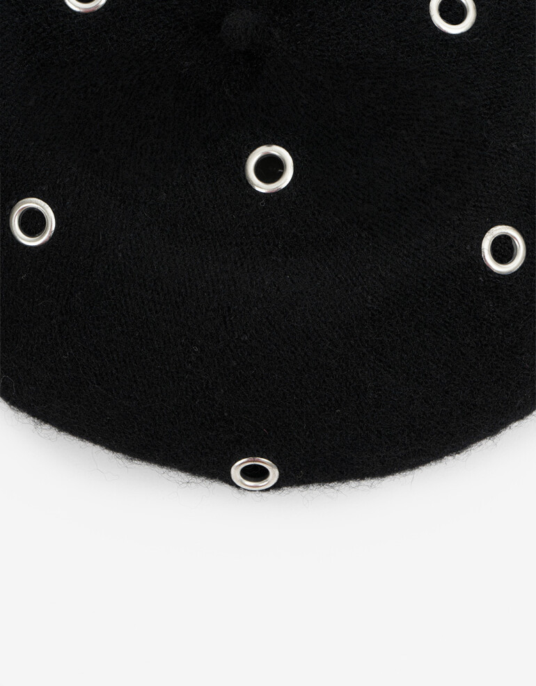 Boinas Boina Con Ojales Metálicos - Negro