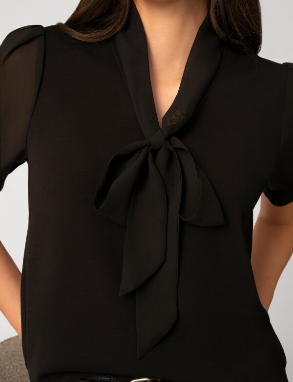 Blusa Escote Con Lazo NEGRO