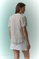 Blusa de broderie crudo