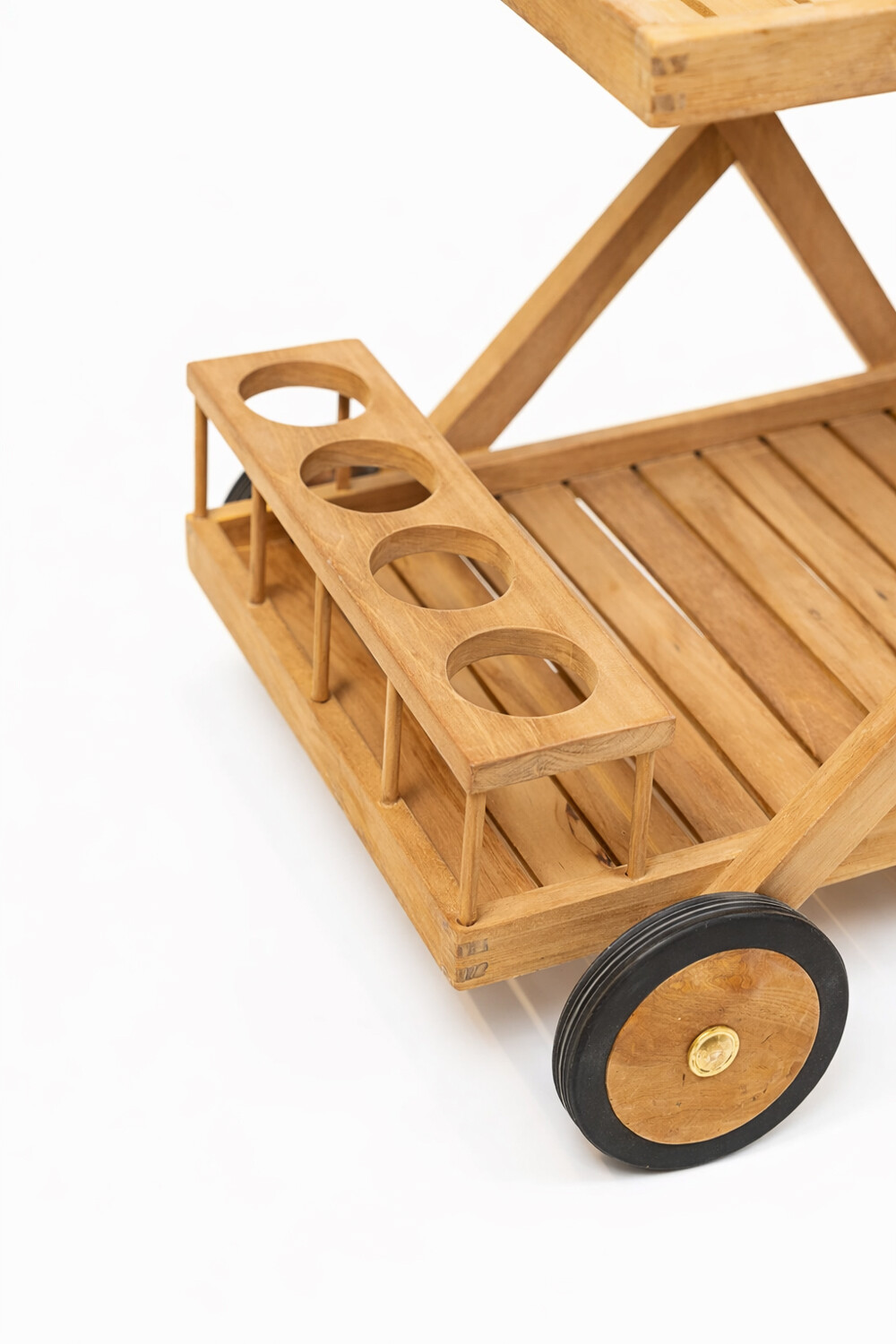 Mesa Lateral Con Bandeja Sylvia Color Unico