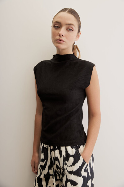 TOP ALMAN Negro