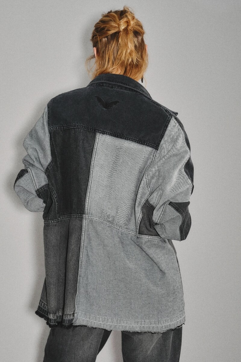 Campera Patch Black Negro