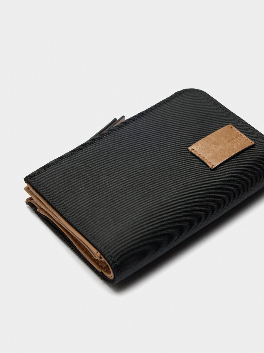 Monedero De Efecto Nylon negro