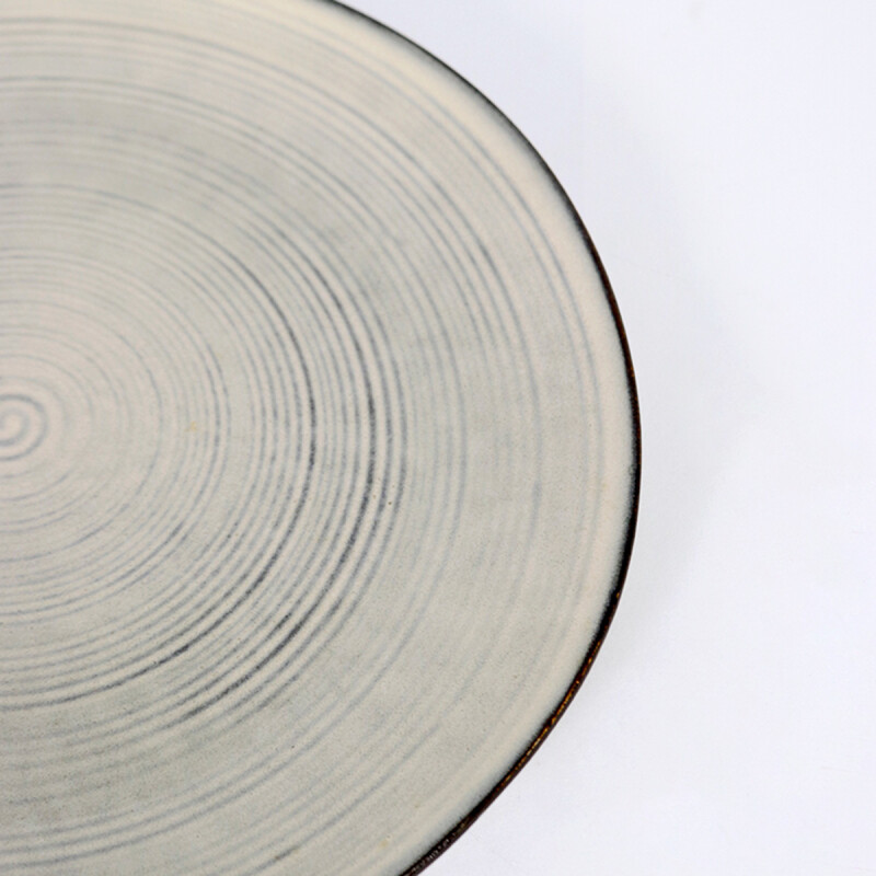 PLATO PLAYO CERAMICA GRIS COMB 26.5CM Unica