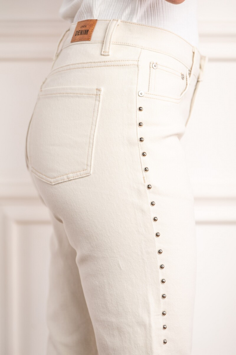 Crop Flare Tachas Nácar